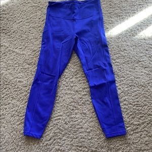 Athleta ultimate 7/8 legging size small